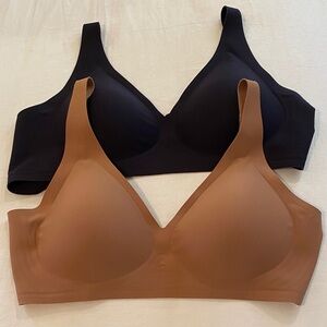 Elegant Black and Tan Wireless Bras